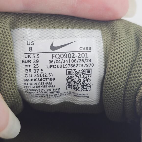 NEW Nike Womens 8 Juniper Trail 3 Running Shoe Olive Green - Picture 11 of 12